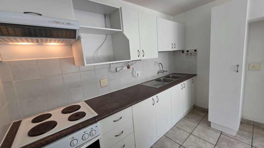 2 Bedroom Property for Sale in Hartenbos Central Western Cape